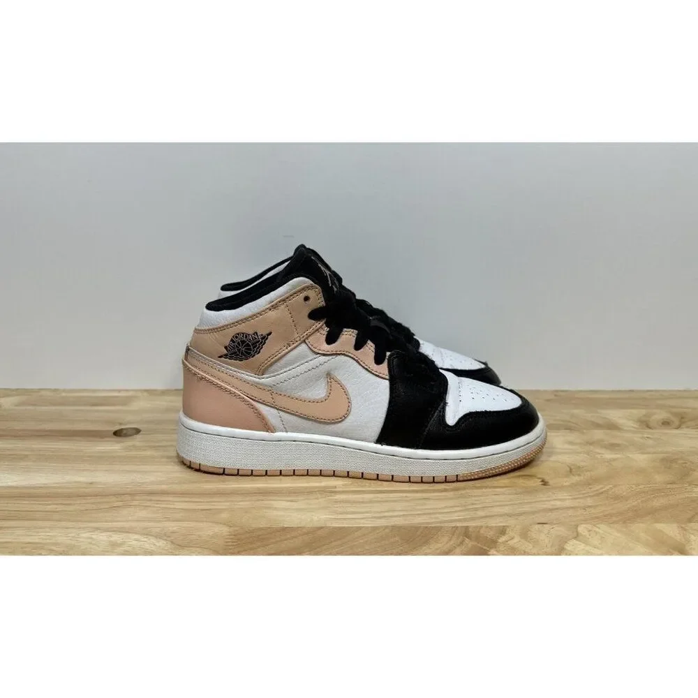Jordan 1 Mid White Arctic Orange Black 554725 133 Size 3.5y / Womens 5 Shoes